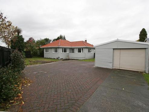 160 Clyde Street, Hamilton East