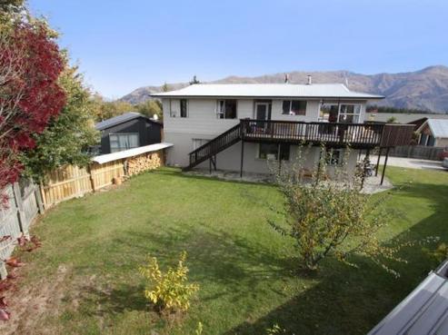 12A Kuri Place, Wanaka