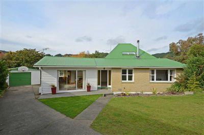 8 Dunrobin Grove, Silverstream