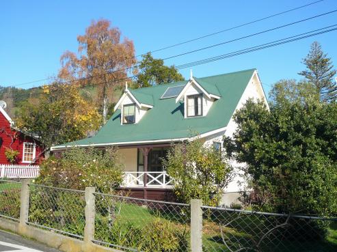 2 Percy Street, Akaroa