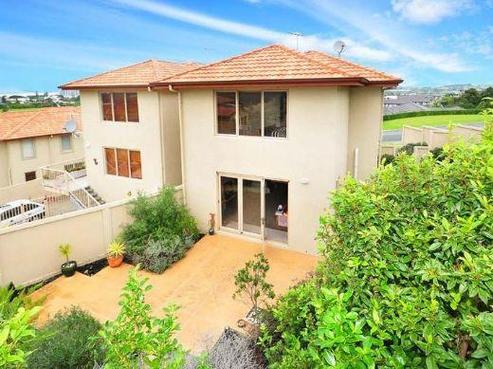 25 West Hoe Heights, Orewa