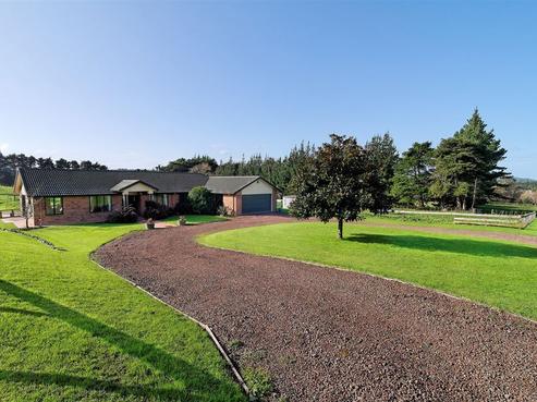 34 Broadwood Rise, Kumeu
