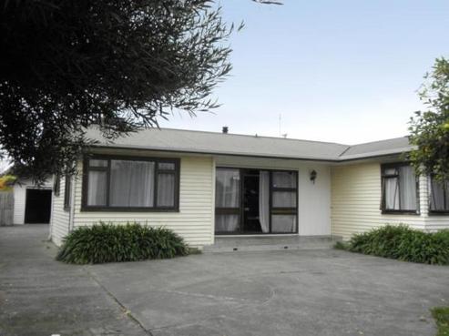 102 Harold Holt Avenue, Pirimai
