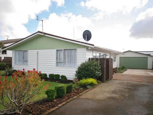 16 Wesley Avenue, Frankleigh Park