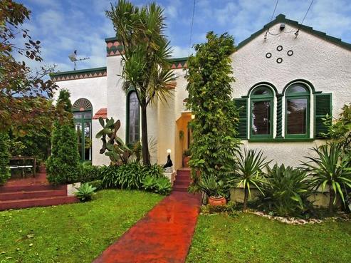 27 Oliver Street, Point Chevalier
