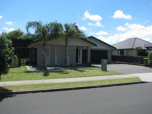 27 Mccall Drive, Waiuku
