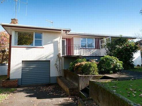 13 Springvale Road, Springvale