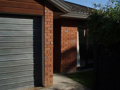 2/86 Ava Street, Petone