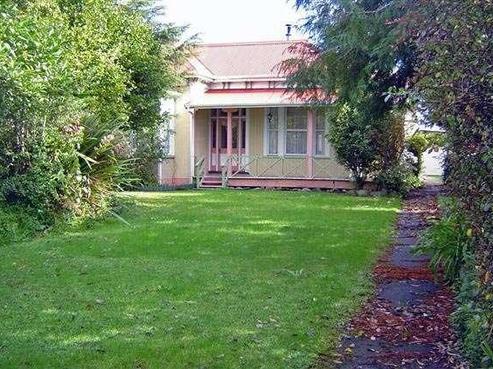 144 Queen Street, Westport