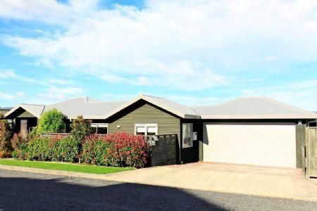 51A Redvers Drive, Belmont