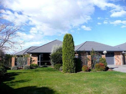 5 Millstream Lane, Allenton