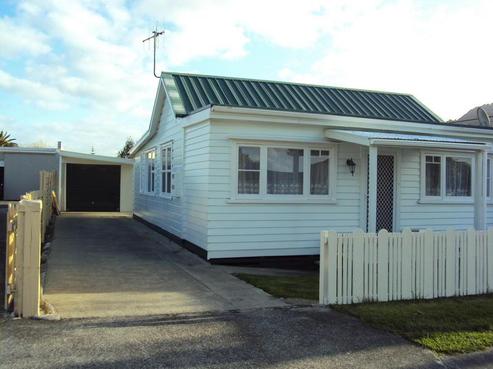 5 King Street, Hikurangi