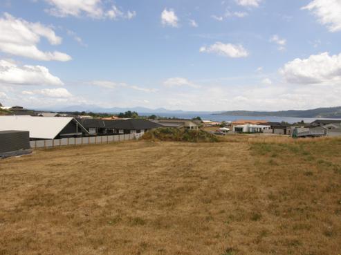 13 Coprosma Crescent, Waipahihi