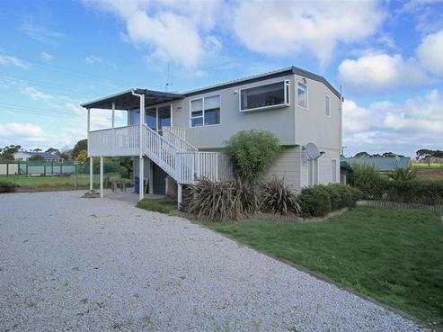 310B Pukehina Parade, Pukehina