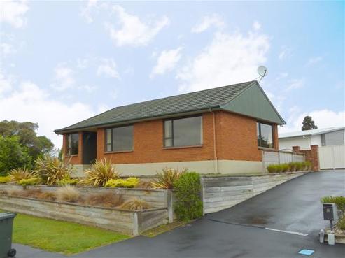 6 Walton Park Avenue, Fairfield
