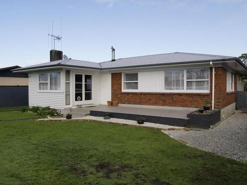 25 Clematis Avenue, Pukete