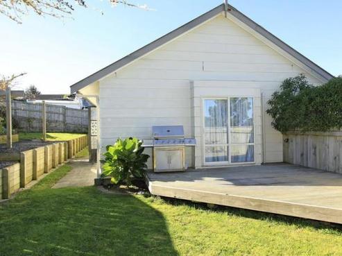 245 Major Drive, Kelson