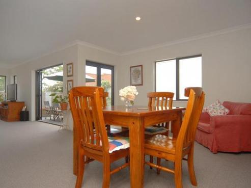 12A Chambers Street, Havelock North