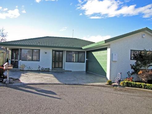 17E Moeller Street, Taradale