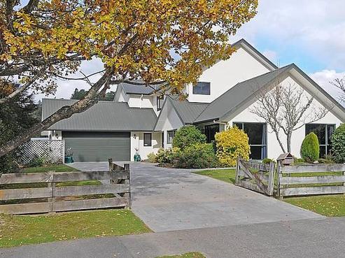 17 Emerald Hill Drive, Birchville
