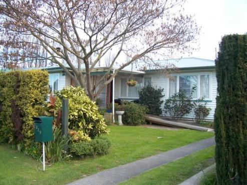 529 Lowe Street, Camberley