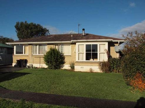 10 Glenalmond Crescent, Rockdale