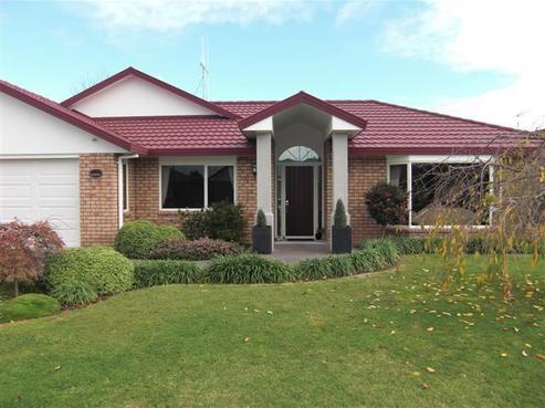 5 Greenough Place, Rototuna