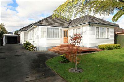 17 Saint James Avenue, Boulcott