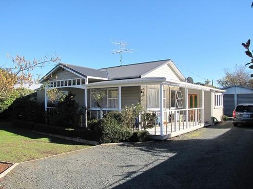 3 Pitfure Road, Wakefield
