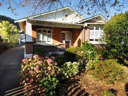 80 Botha Street, Tainui