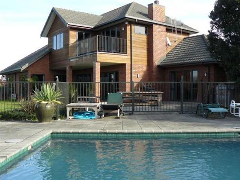 36 Wallace Road, Temple View