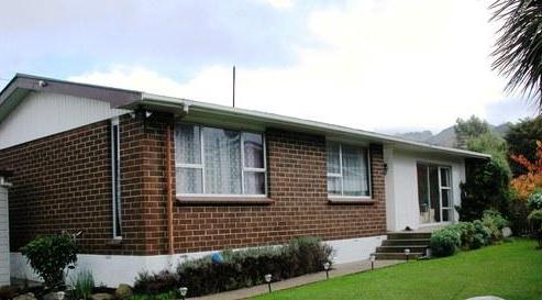 5 Blackman Avenue, Sawyers Bay