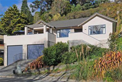 4 Mccarthy Grove, Clouston Park