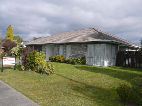 3 Oakwood Grove, Paraparaumu Beach