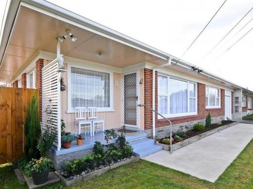 11 Casper Street, Fairfield