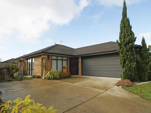 20 Saint Johns Avenue, Hamilton East