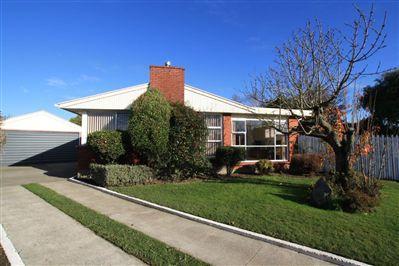 27 Charles Upham Avenue, Hillmorton