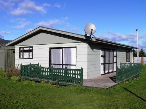 235 Tapanui Raes Junction Highway, Tapanui