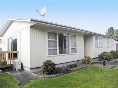 7B Gifford Place, Utuhina