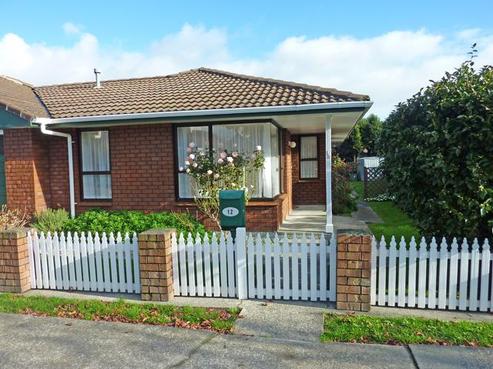 12 Birch Street, Central Hutt