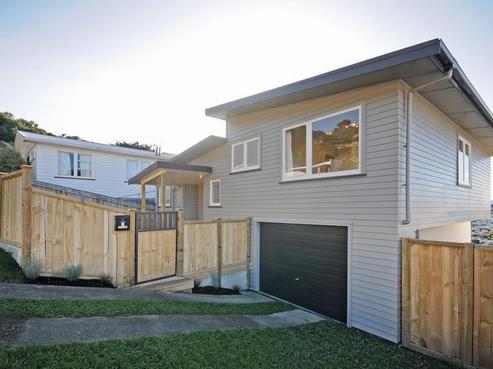 7 Breton Grove, Kingston
