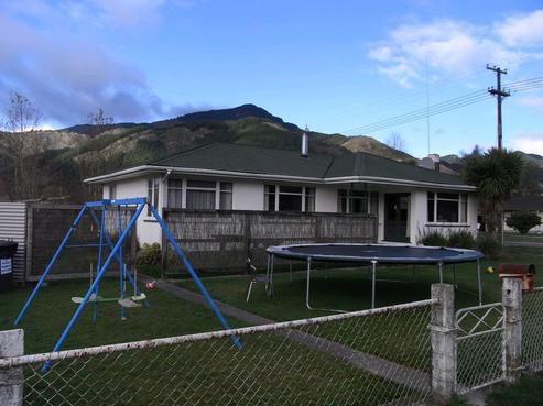 123 Fairfax Street, Murchison
