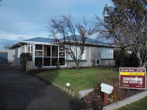 43 Adamson Crescent, Glengarry