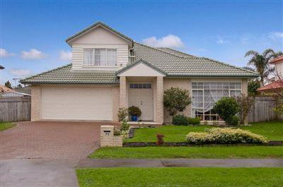 75 Bob Charles Drive, Golflands