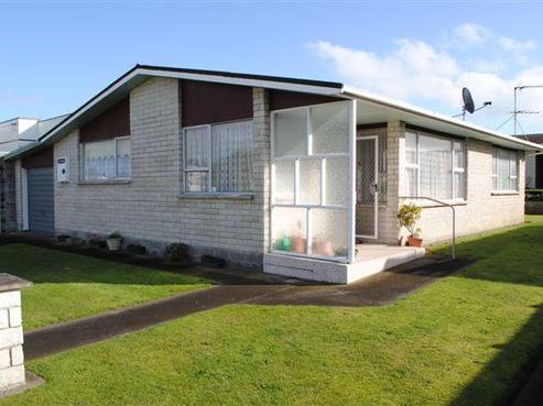 21 Caledonia Street, Hawera