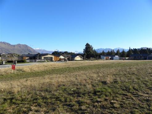 8 Bevan Place, Wanaka
