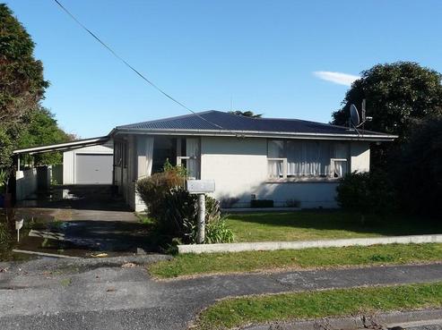2 Ngahue Crescent, Carters Beach