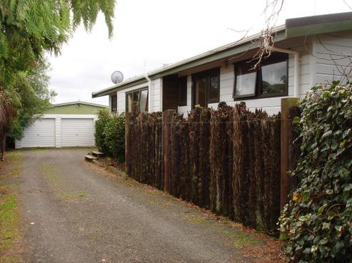 24 Suffolk Crescent, Feilding