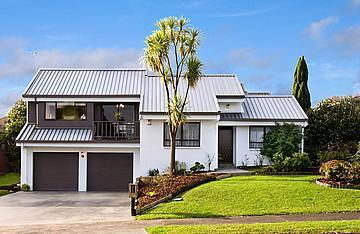 11 Venus Place, Half Moon Bay