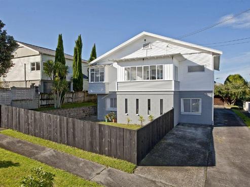1/16 Wernham Place, Northcote